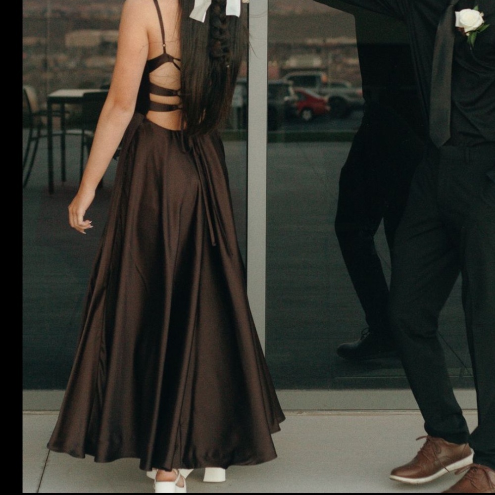 Chocolate brown dress, got it for 140 but I got it altered so it is really 210 - Picture 2 of 3